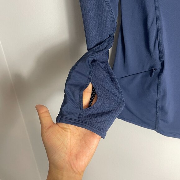 Gap Fit Blue High Shine Quarter Zip Top Size Small Athleisure Workout Run - Picture 4 of 8